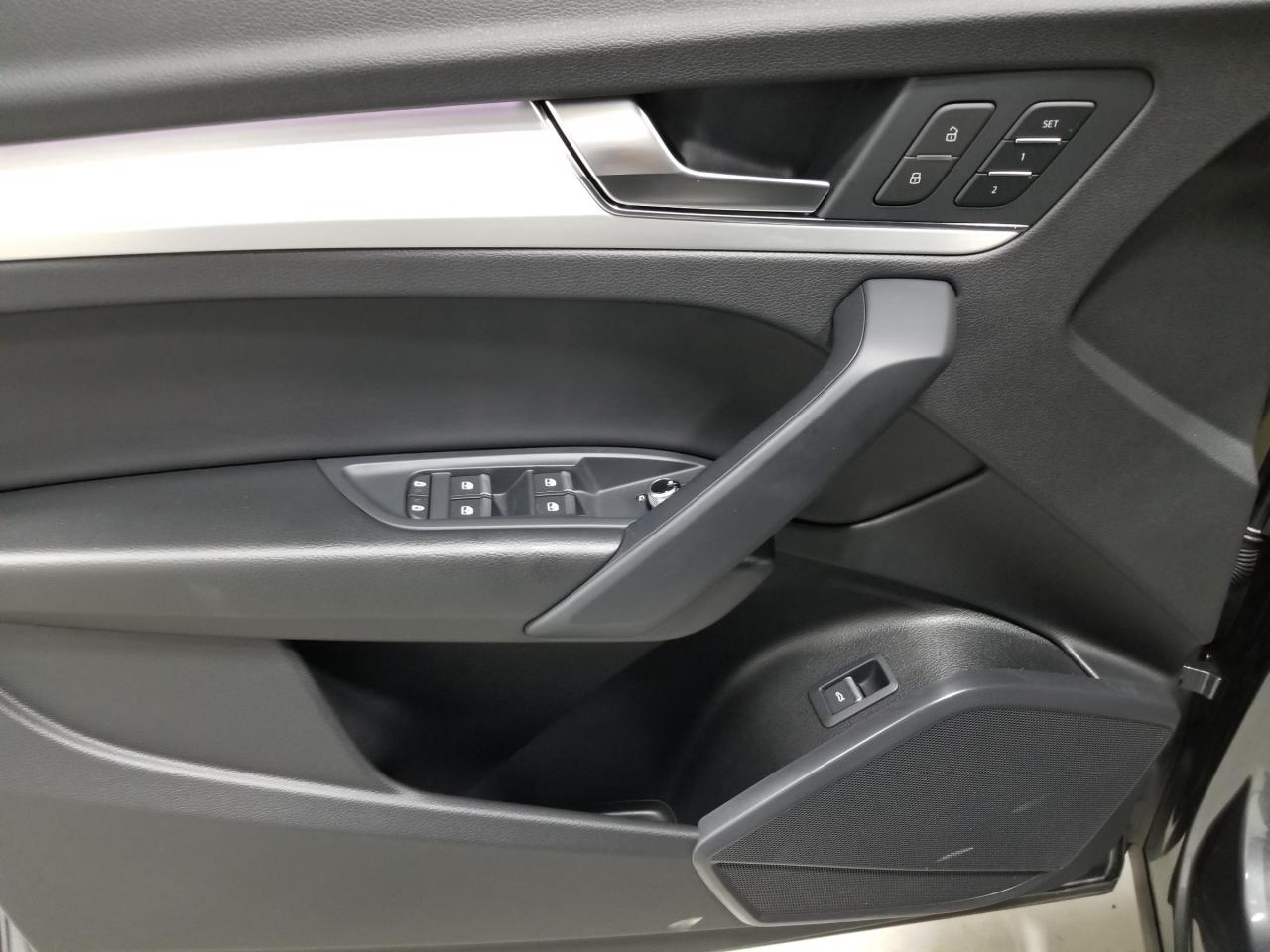 2022 Audi Q5 45 Progressiv 4dr All-Wheel Drive quattro Sport Utility Photo