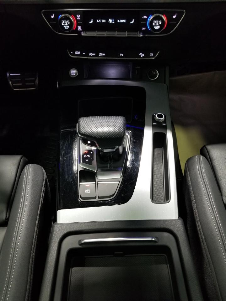 2022 Audi Q5 45 Progressiv 4dr All-Wheel Drive quattro Sport Utility Photo