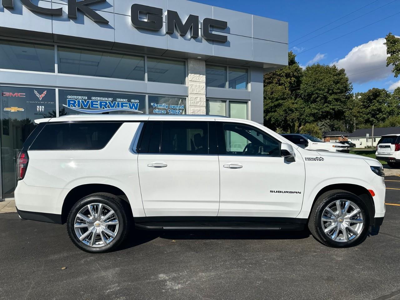 2023 Chevrolet Suburban High Country 4x4 Photo