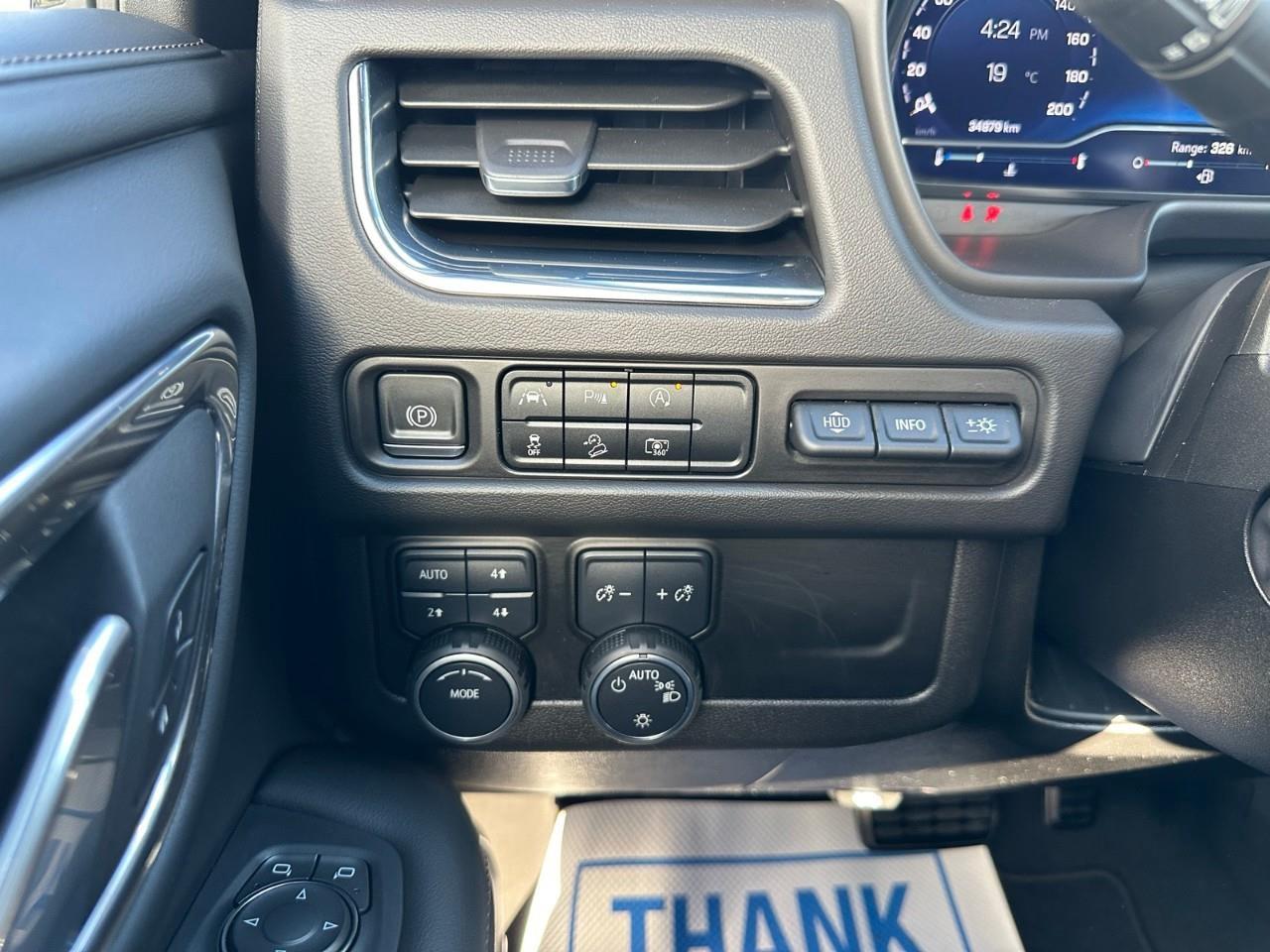 2023 Chevrolet Suburban High Country 4x4 Photo