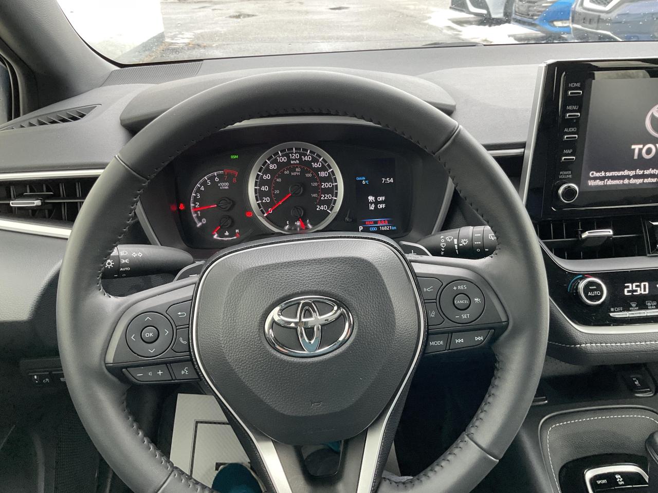 2021 Toyota Corolla Hatchback  Photo