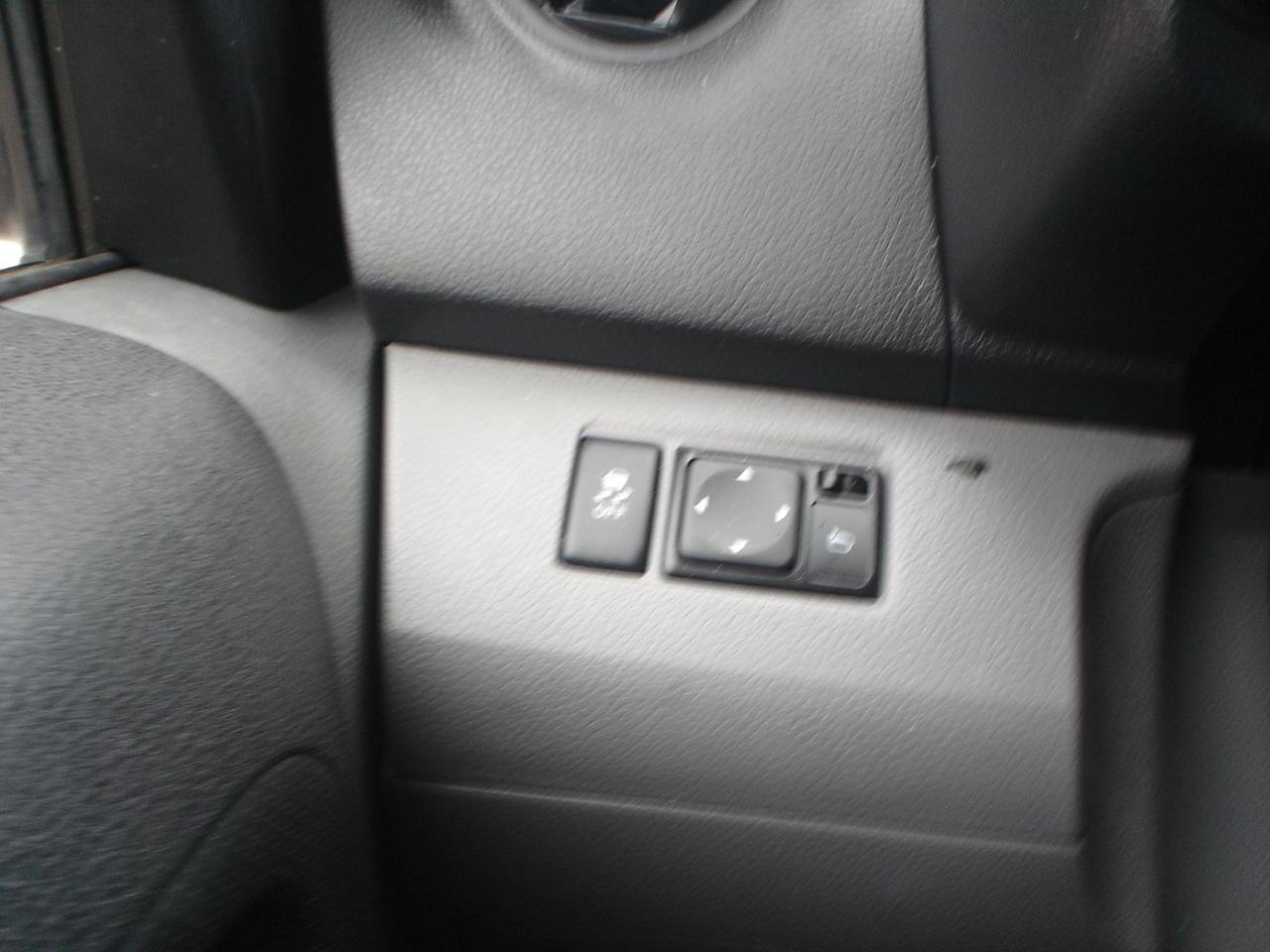 2019 Nissan NV200 2.5 S Photo