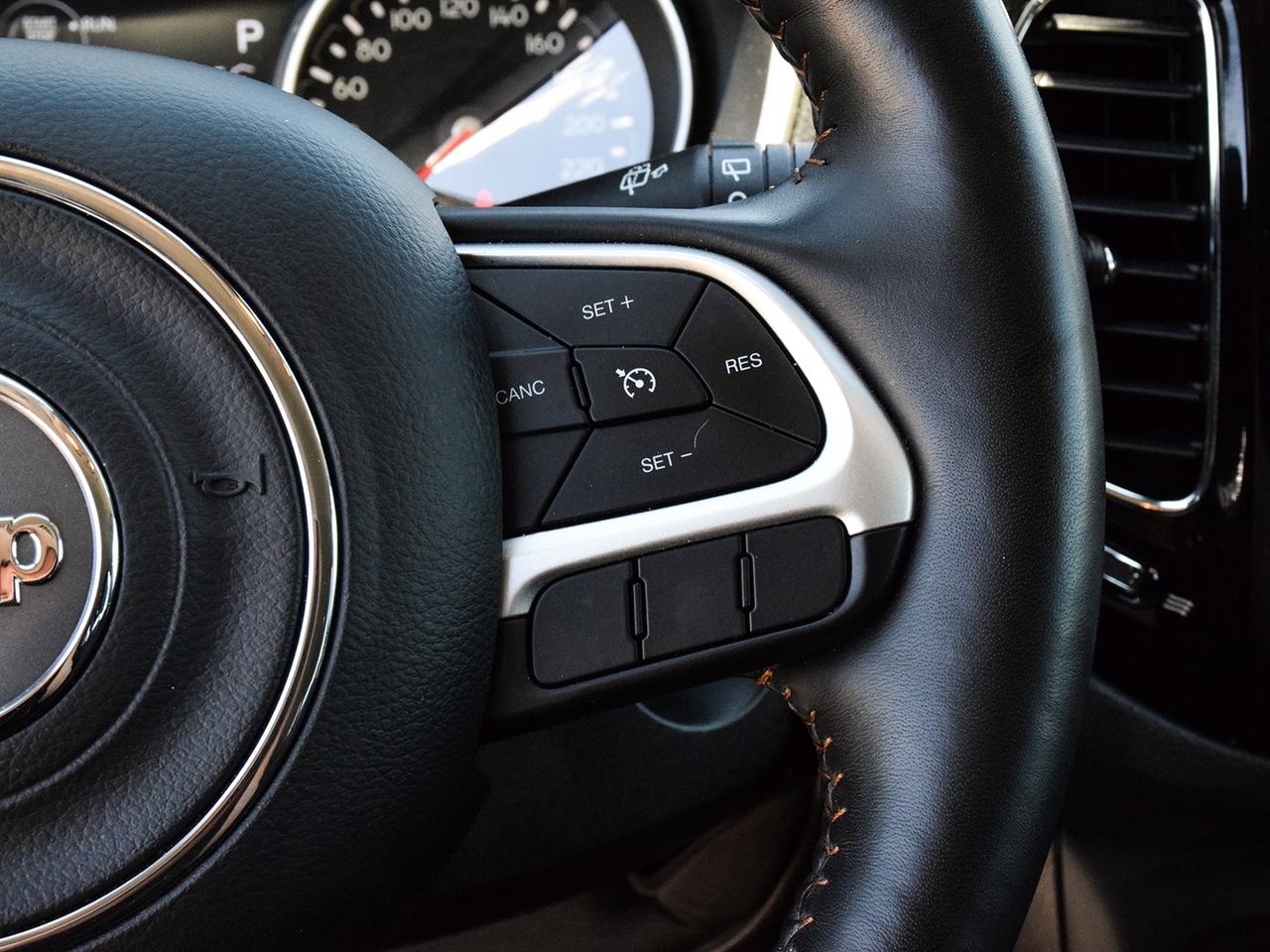 2020 Jeep Compass Limited 4x4 ~Nav ~Heated/Cooled Leather ~Camera Photo