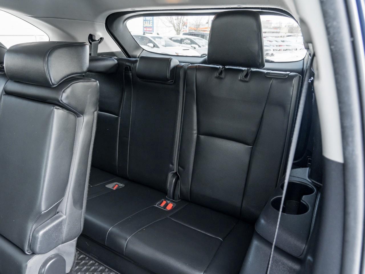 2020 Toyota Highlander XLE 4dr All-wheel Drive Photo