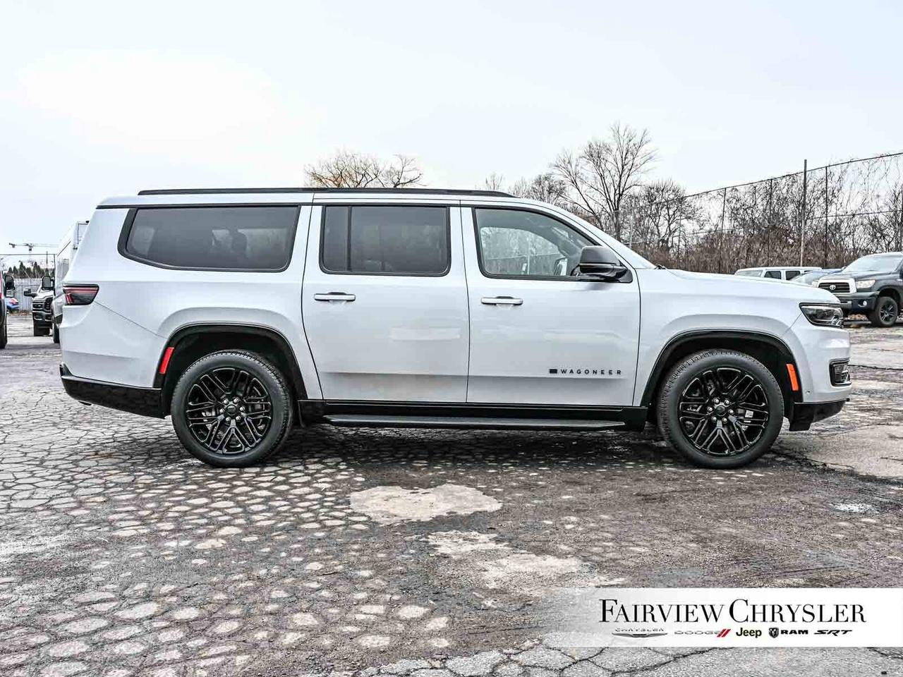 2024 Jeep Wagoneer L Series II Carbide 8 PASS   HEAVY DUTY TOW   THREE Photo