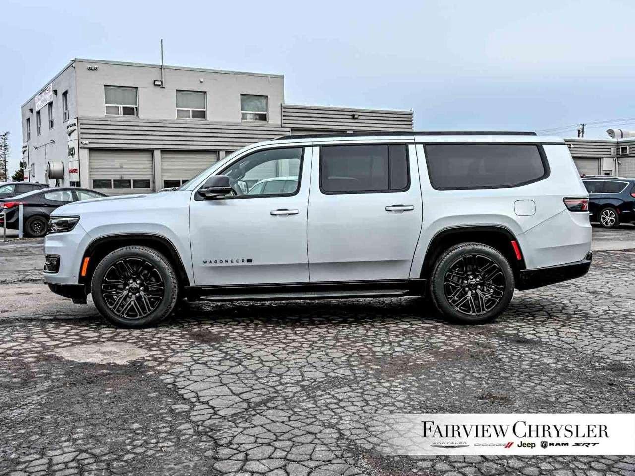 2024 Jeep Wagoneer Series II Carbide 4x4 8 PASS   HEAVY DUTY TOW   THREE PANEL ROOF   NAV   CARPLAY Photo