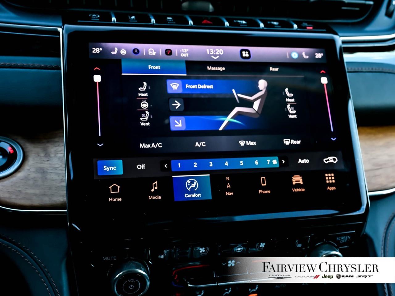 2025 Jeep Grand Cherokee Summit RESERVE   PANO ROOF   LEATHER   HEADS UP Photo