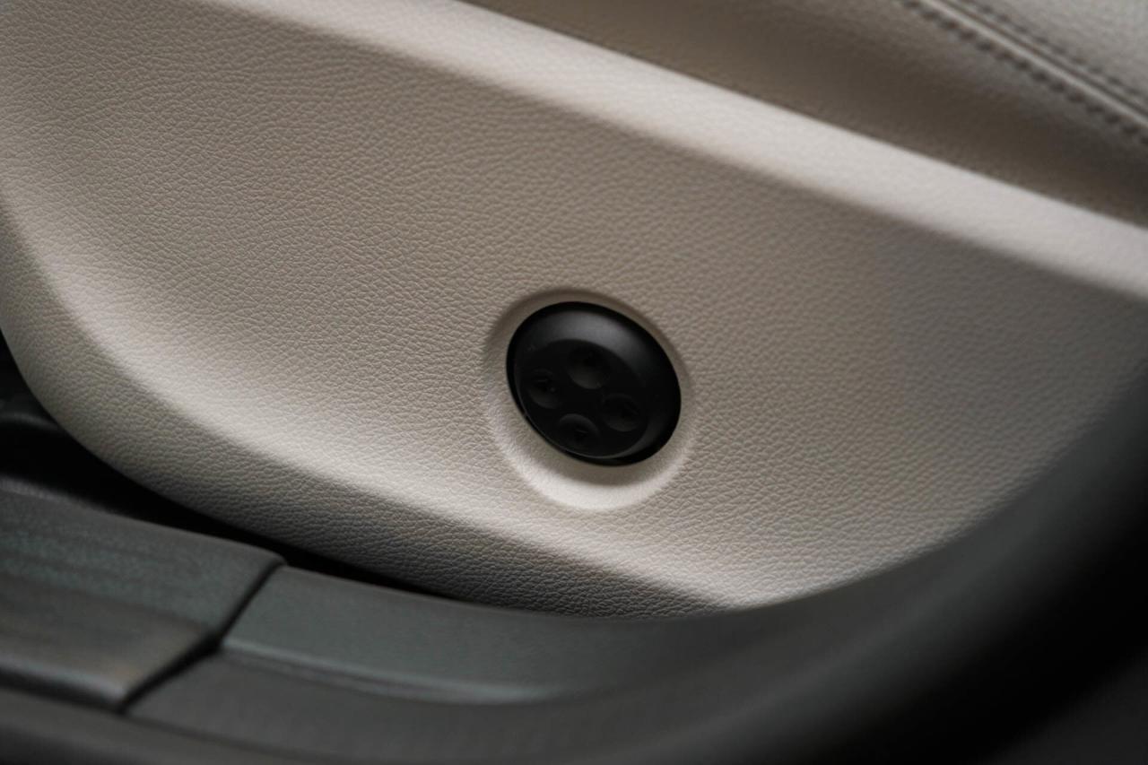 2018 Mercedes-Benz CLA-Class CLA250 4MATIC Photo