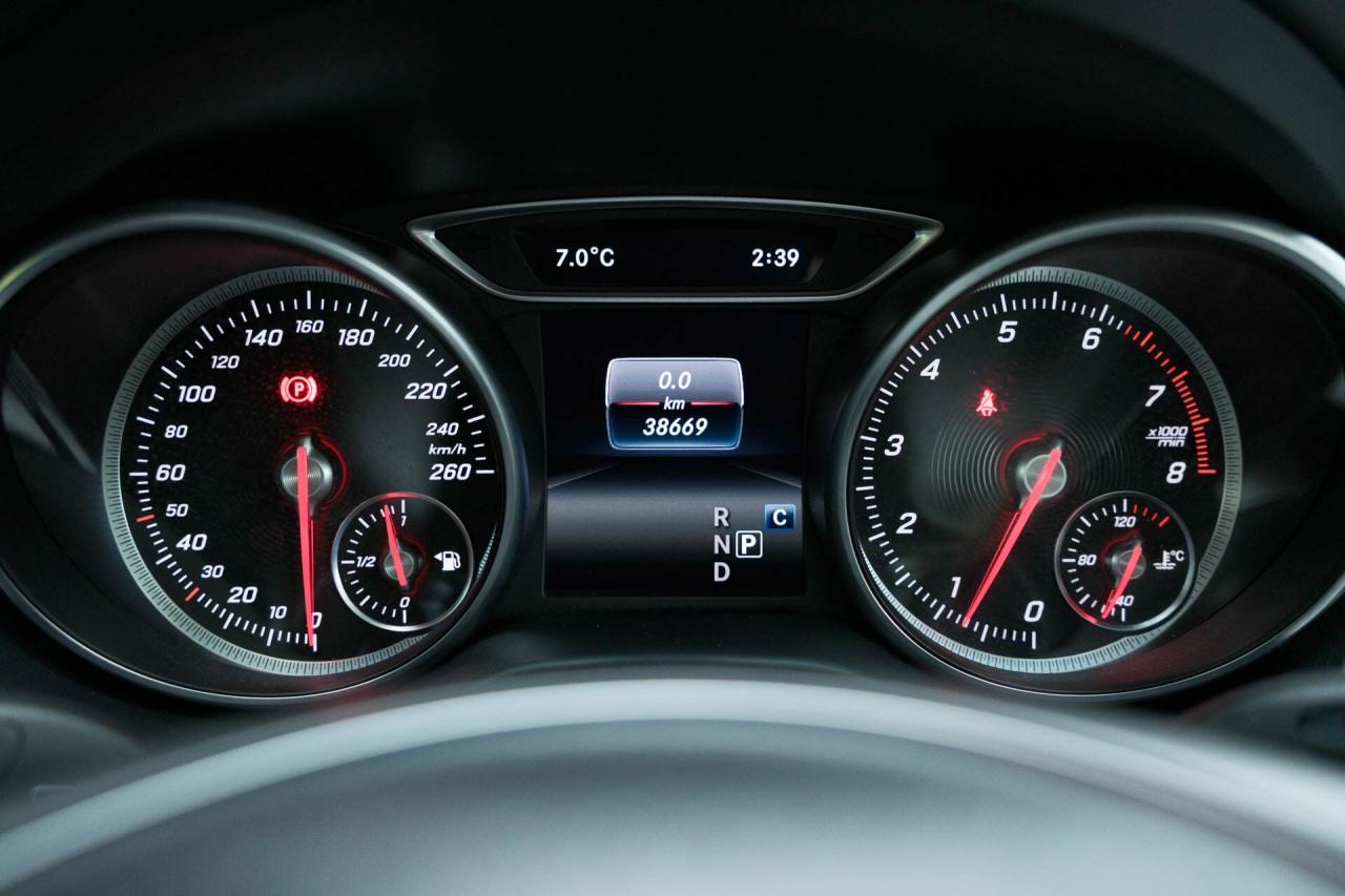 2018 Mercedes-Benz CLA-Class CLA250 4MATIC Photo