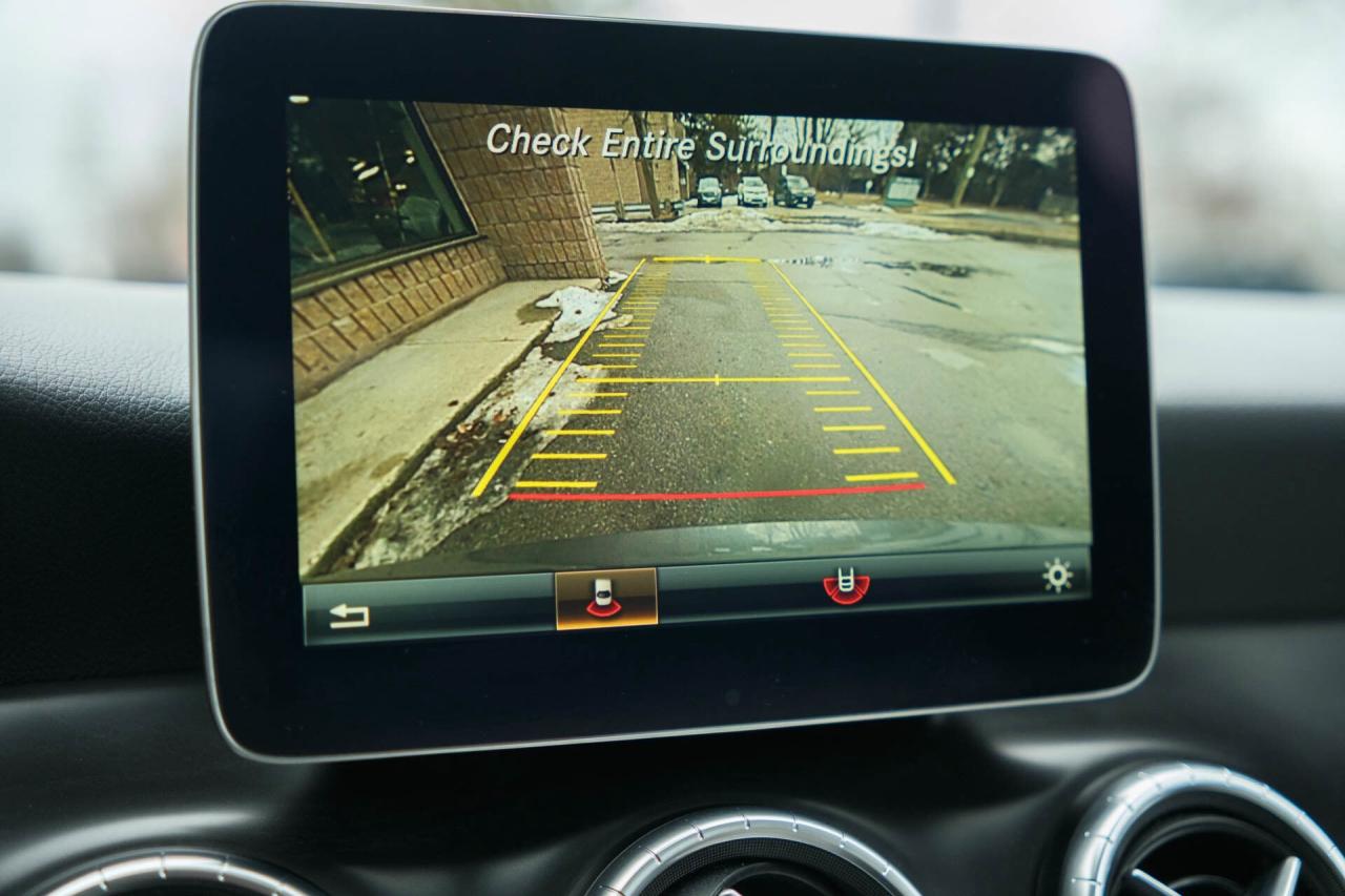 2018 Mercedes-Benz CLA-Class CLA250 4MATIC Photo