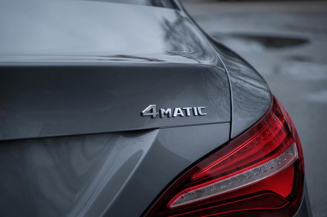 2018 Mercedes-Benz CLA-Class CLA250 4MATIC Photo