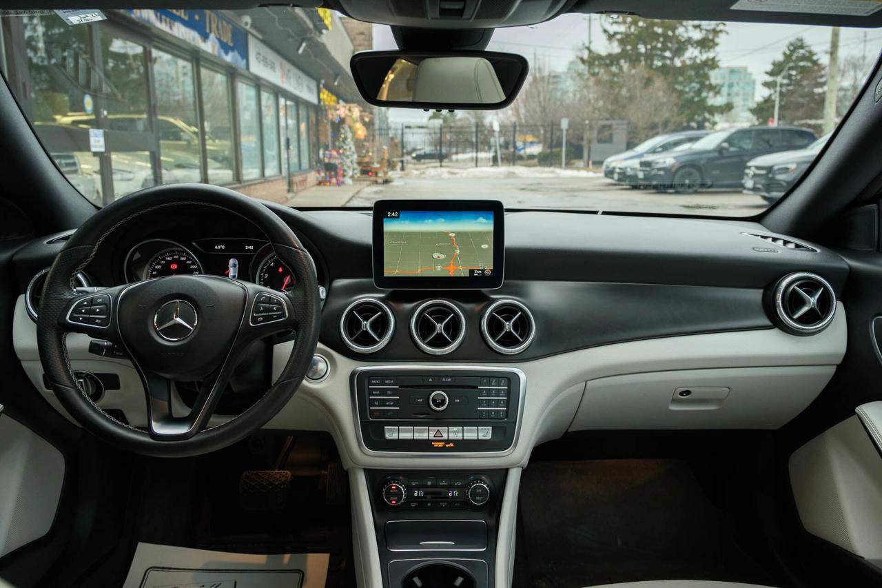 2018 Mercedes-Benz CLA-Class CLA250 4MATIC Photo