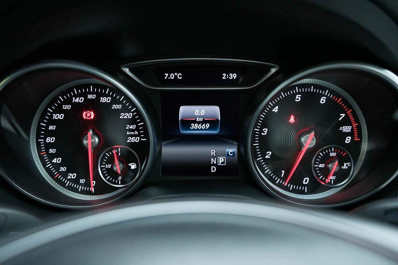 2018 Mercedes-Benz CLA-Class CLA250 4MATIC Photo