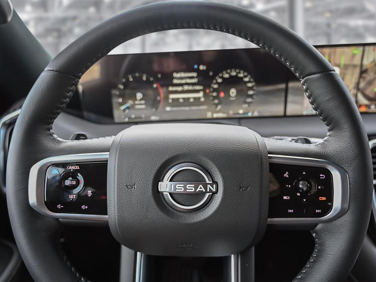 2025 Nissan Armada PLATINUM MANAGER DEMO ALMOND INTERIOR LOW KMS Photo