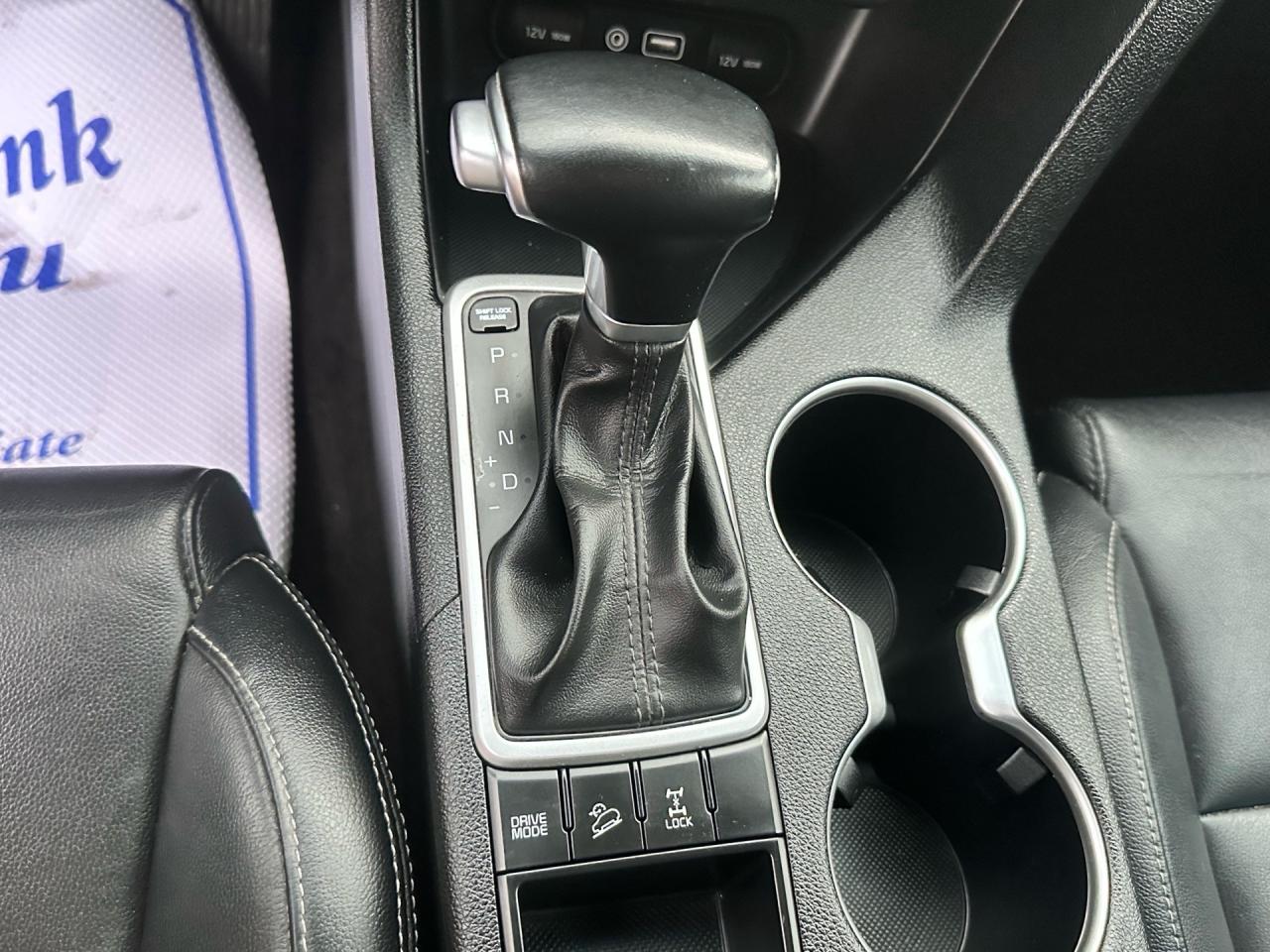 2017 Kia Sportage EX Tech ~ AWD ~ LEATHER ~ CARPLAY Photo