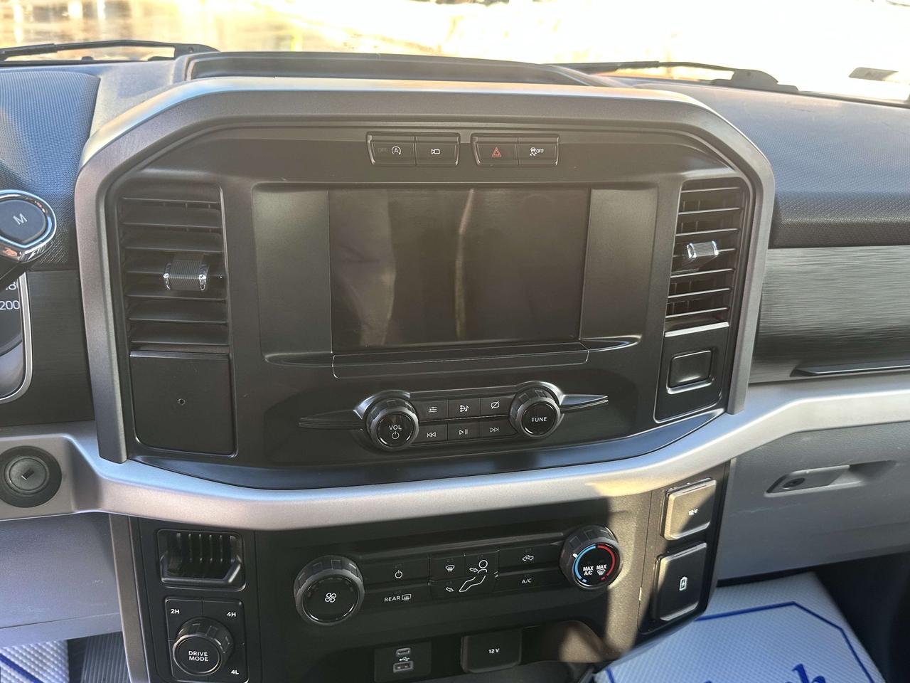 2021 Ford F-150 XLT ~ 4WD ~ SuperCrew ~ 5.5' Box ~ CERTIFIED Photo