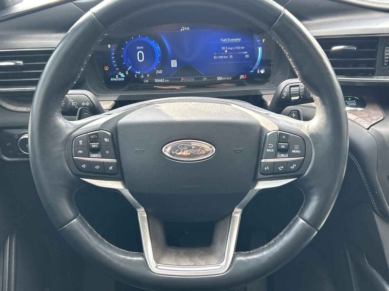 2020 Ford Explorer Platinum AWD   Nav  Pano Roof  Heated/Cooled Seats Photo