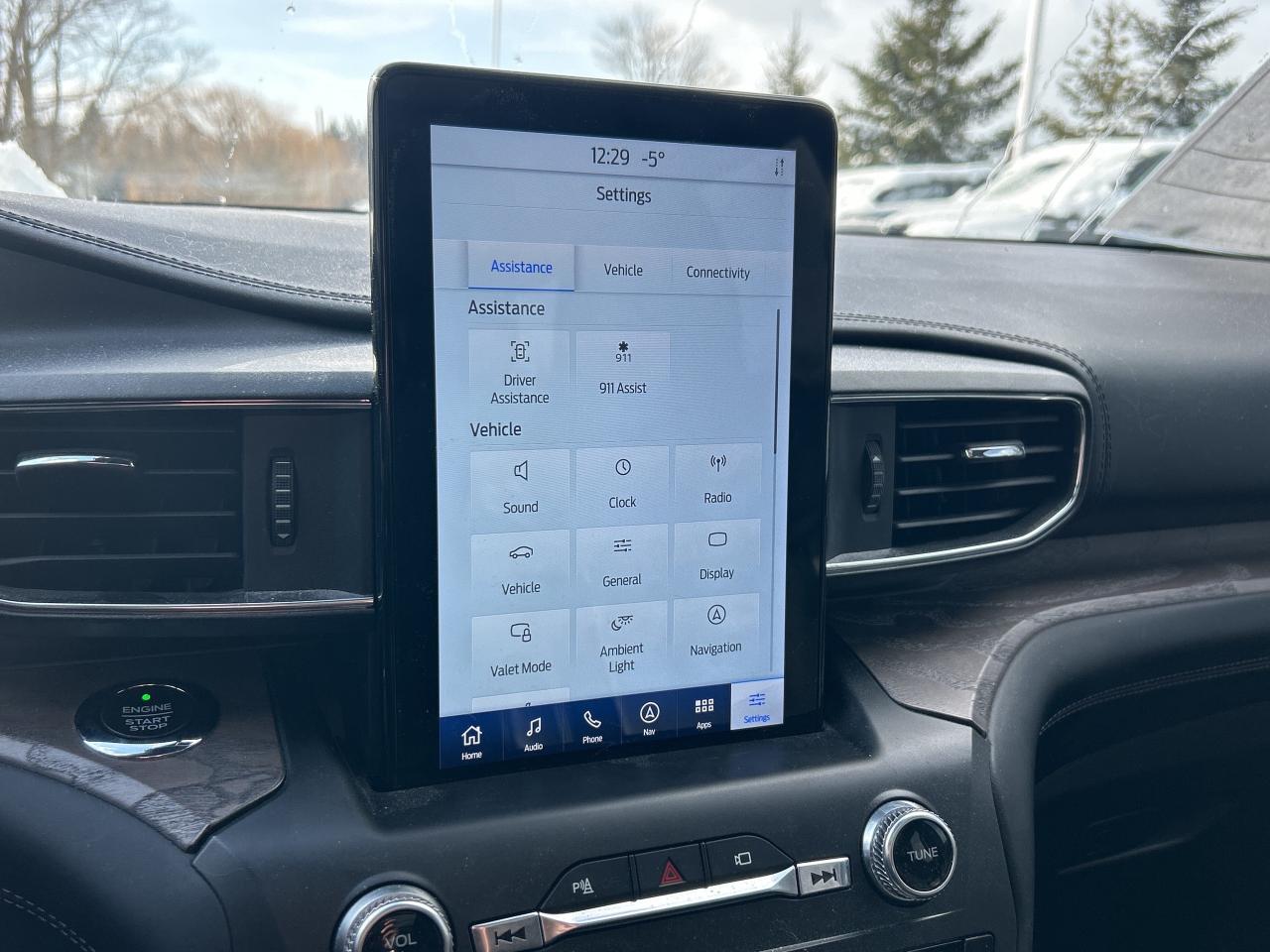 2020 Ford Explorer Platinum AWD   Nav  Pano Roof  Heated/Cooled Seats Photo