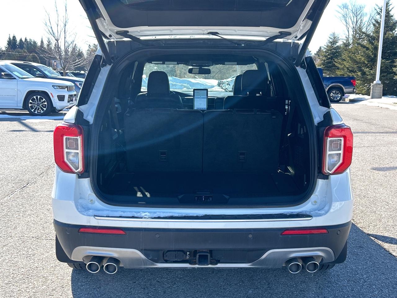 2020 Ford Explorer Platinum AWD   Nav  Pano Roof  Heated/Cooled Seats Photo