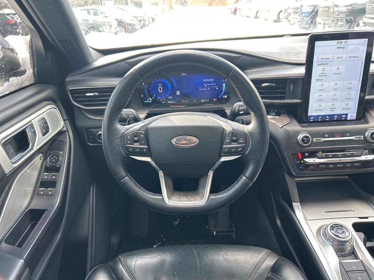 2020 Ford Explorer Platinum AWD   Nav  Pano Roof  Heated/Cooled Seats Photo