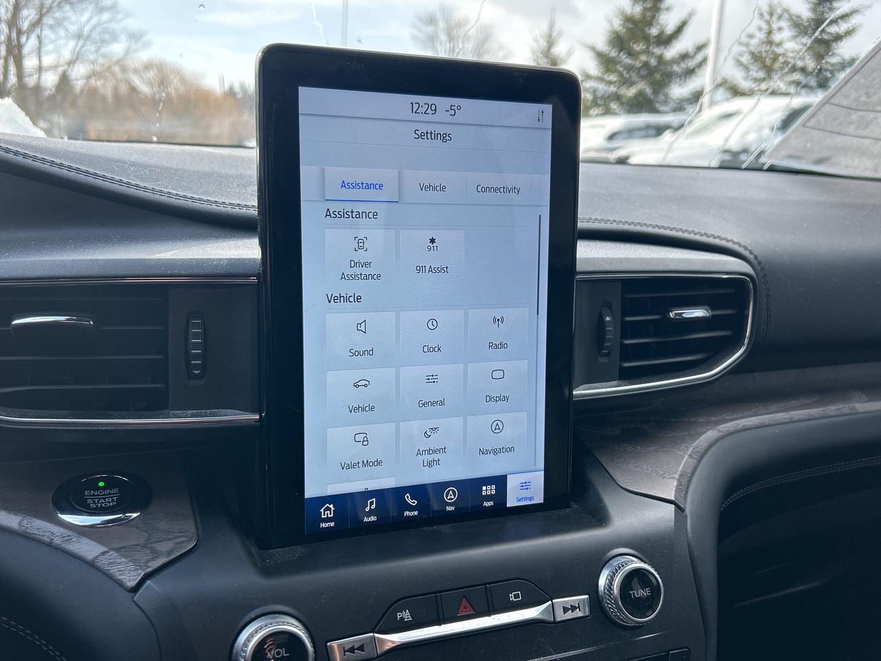 2020 Ford Explorer Platinum AWD   Nav  Pano Roof  Heated/Cooled Seats Photo