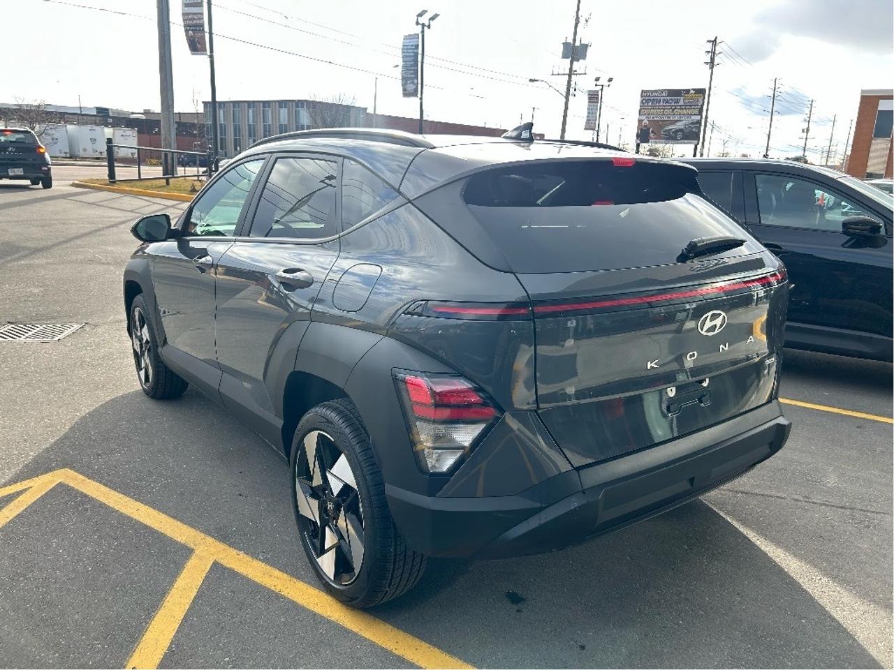 2025 Hyundai KONA 1.6T Preferred Sport AWD   Starting from 4.69% OAC Photo2