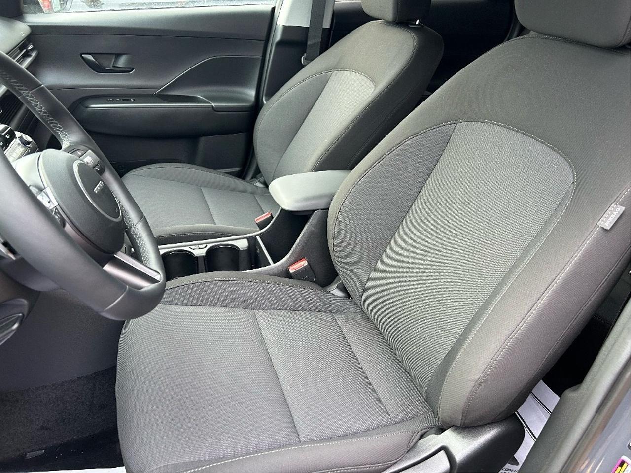 2025 Hyundai KONA 1.6T Preferred Sport AWD   Starting from 4.69% OAC Photo