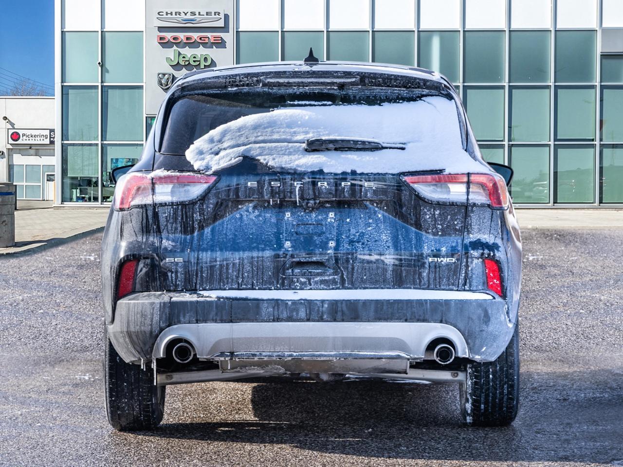 2021 Ford Escape SE AWD Photo