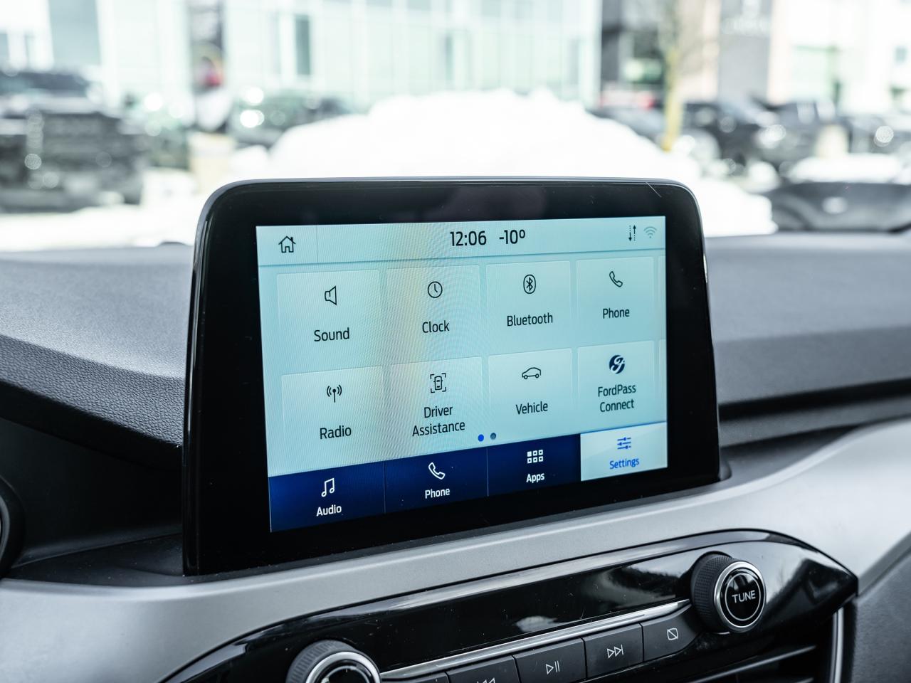 2021 Ford Escape SE AWD Photo