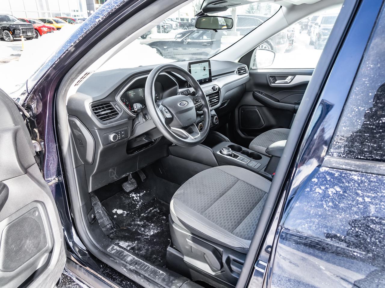 2021 Ford Escape SE AWD Photo