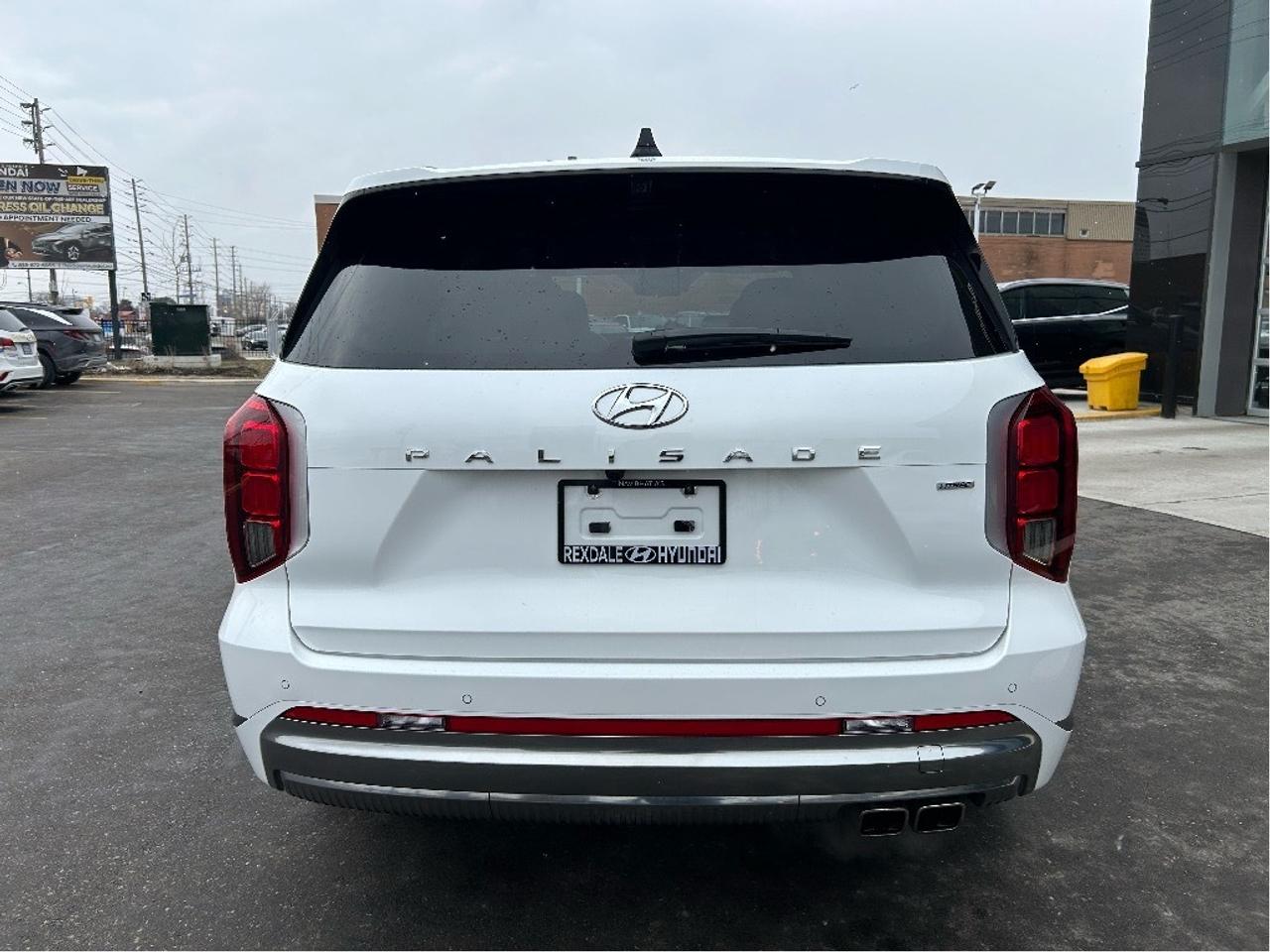 2025 Hyundai PALISADE Ultimate 7-Pass AWD   Starting from 5.29% OAC Photo