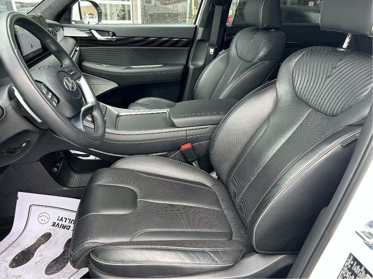 2025 Hyundai PALISADE Ultimate 7-Pass AWD   Starting from 5.29% OAC Photo
