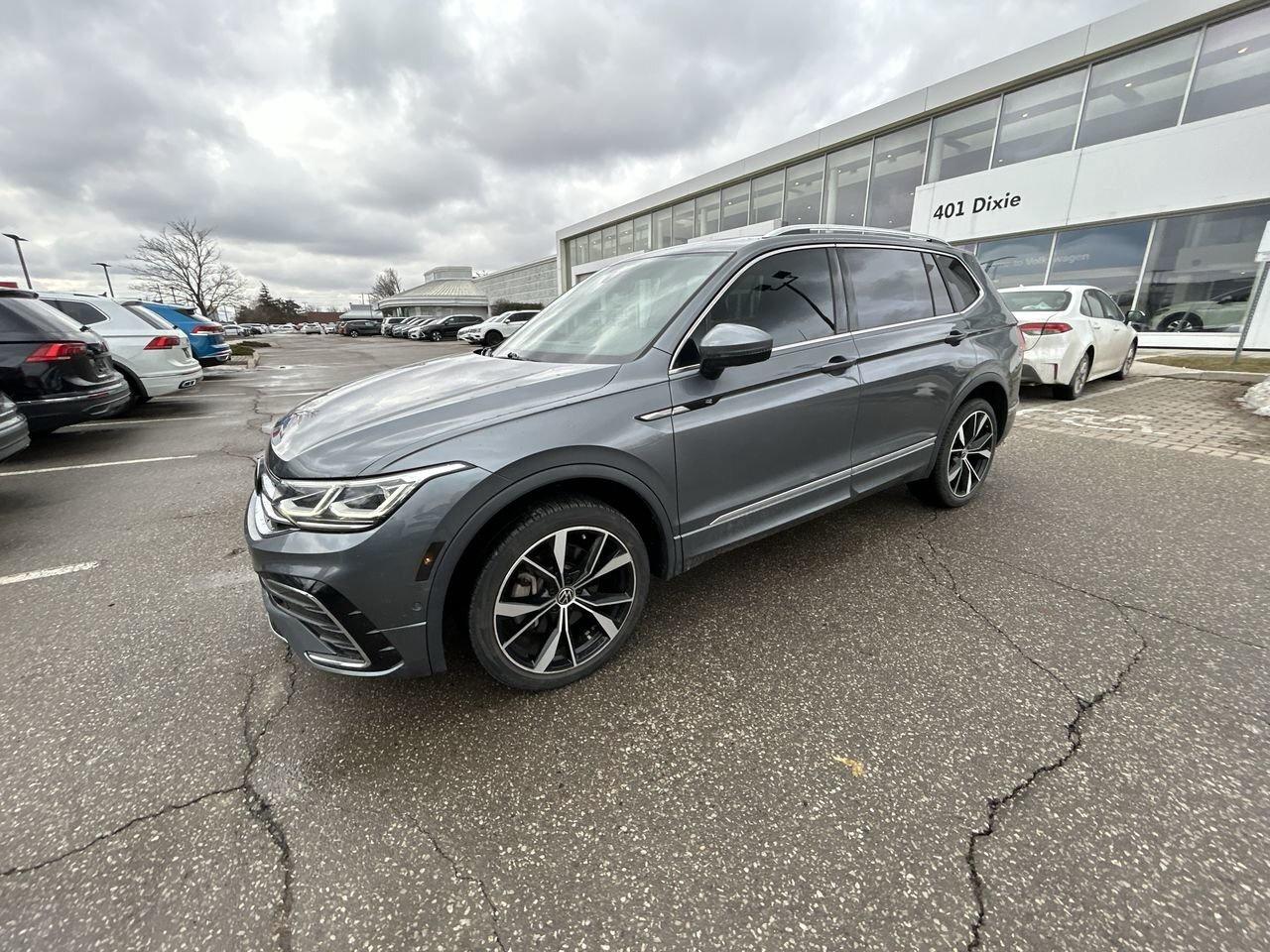 2022 Volkswagen Tiguan Highline 2.0T 8sp at w/Tip 4M NEW BRAKES  Alloy Wh Photo