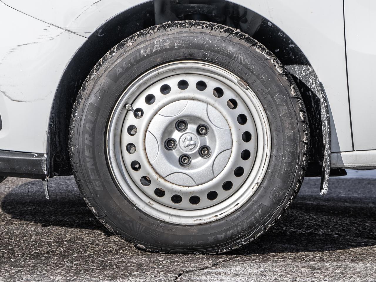 2022 RAM ProMaster City Cargo Van Photo3