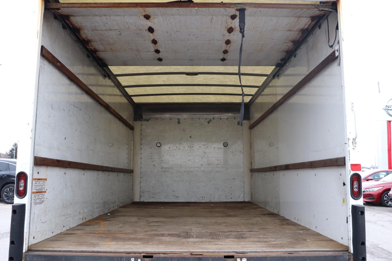 2019 Chevrolet Express Commercial Cutaway 4500 Van 177 Photo