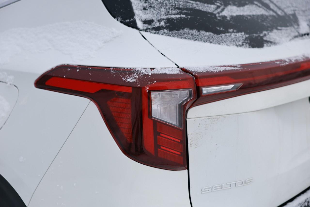 2024 Kia Seltos EX AWD Photo