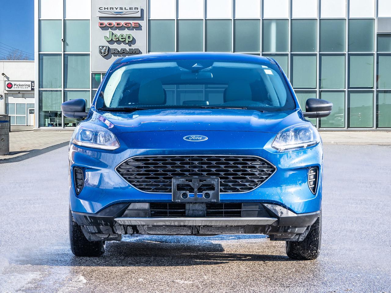 2022 Ford Escape SE AWD Photo