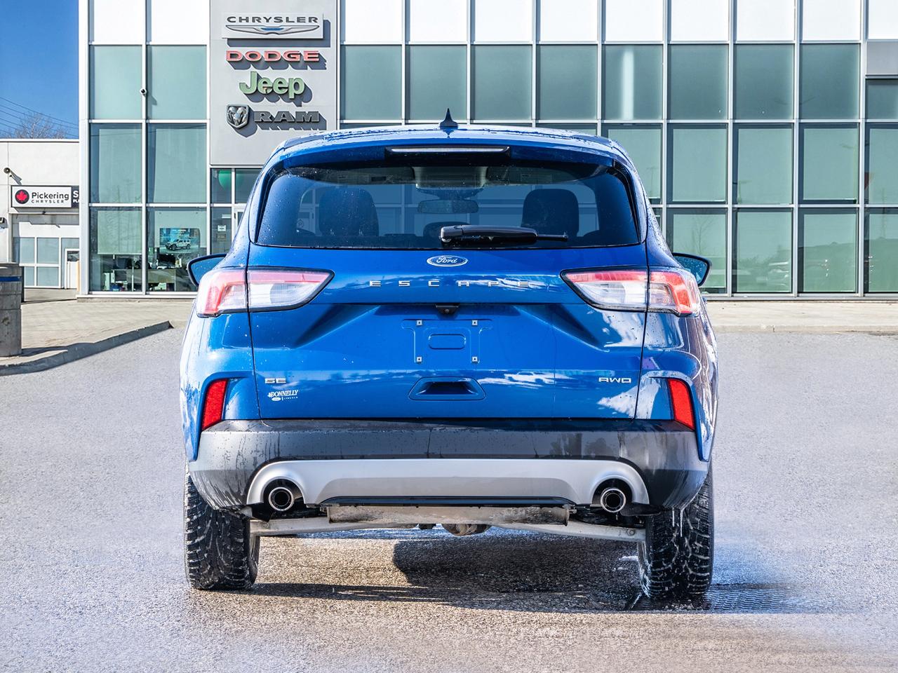 2022 Ford Escape SE AWD Photo