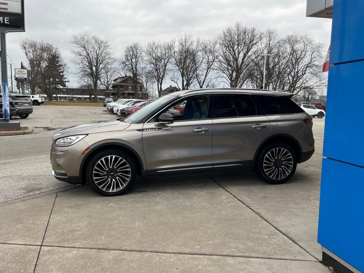 2021 Lincoln Corsair RESERVE LOCAL TRADE LOW KM Photo