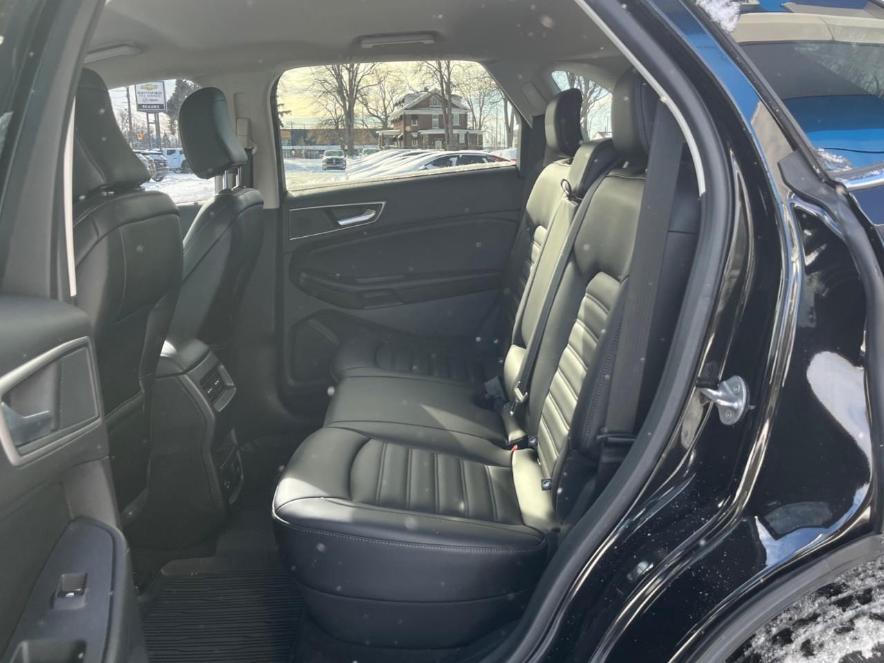 2022 Ford Edge SEL LOCAL TRADE AWD Photo