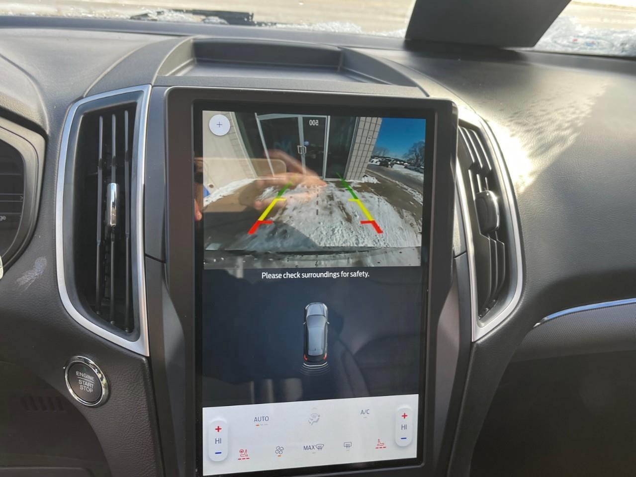 2022 Ford Edge SEL LOCAL TRADE AWD Photo