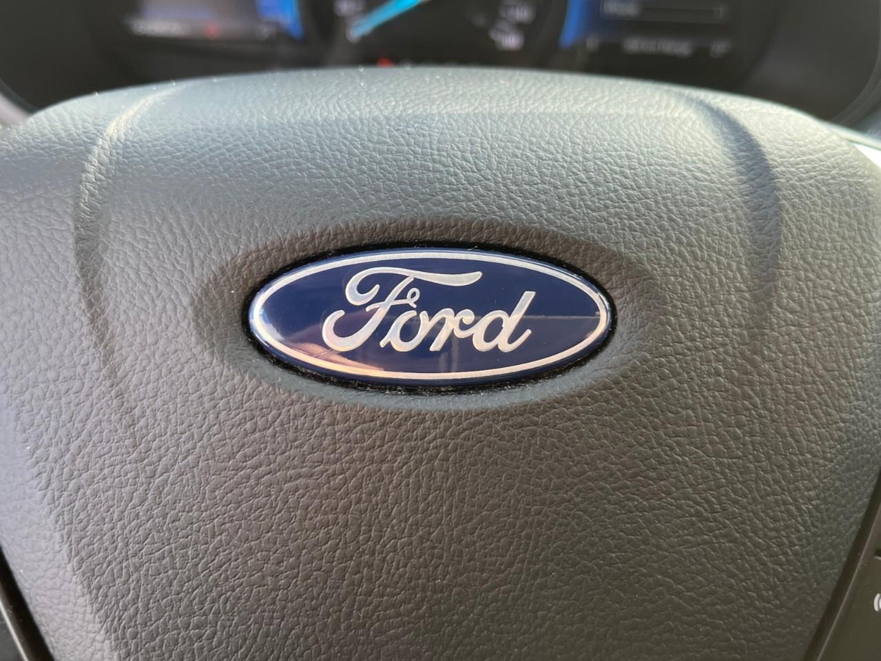 2022 Ford Edge SEL LOCAL TRADE AWD Photo