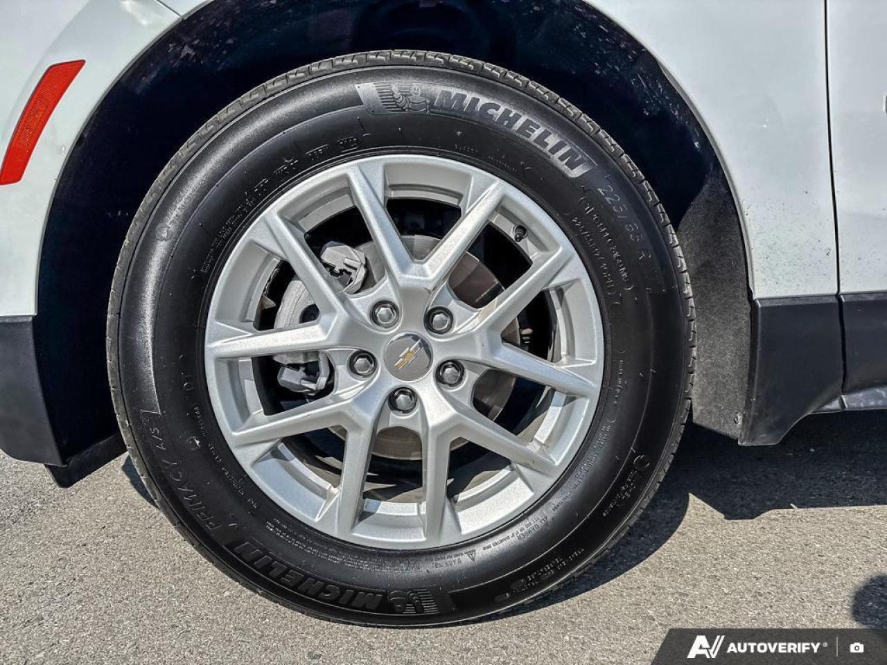 2024 Chevrolet Equinox LS FWD   HTD SEATS   REMTE START   APPLE CARPLAY Photo