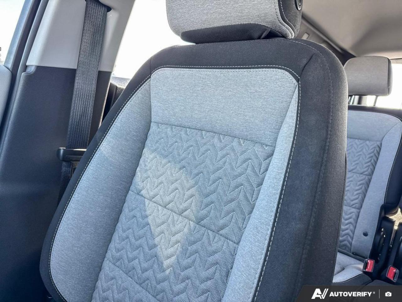 2024 Chevrolet Equinox LS FWD   HTD SEATS   REMTE START   APPLE CARPLAY Photo