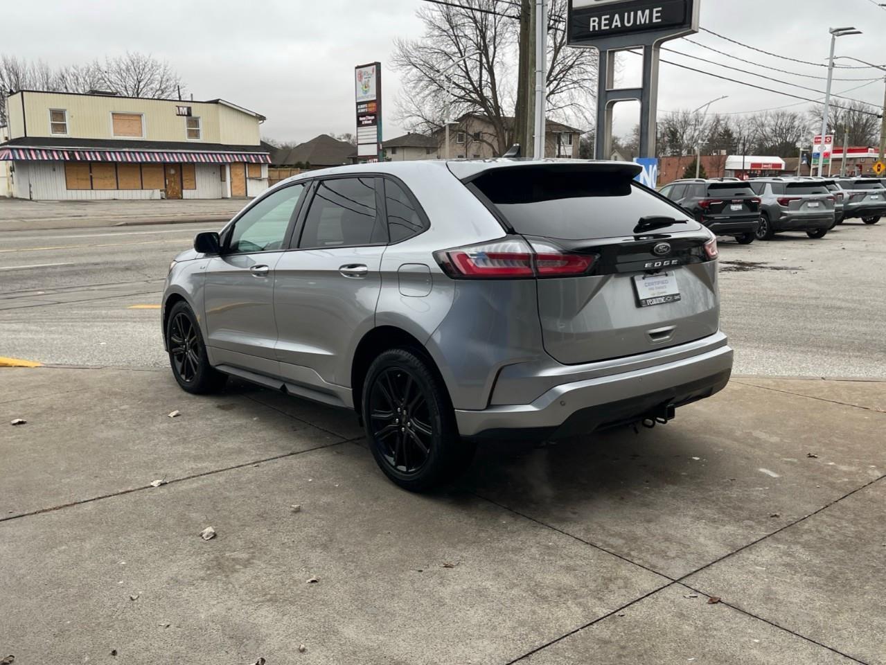 2022 Ford Edge ST Line Head Turner! Photo