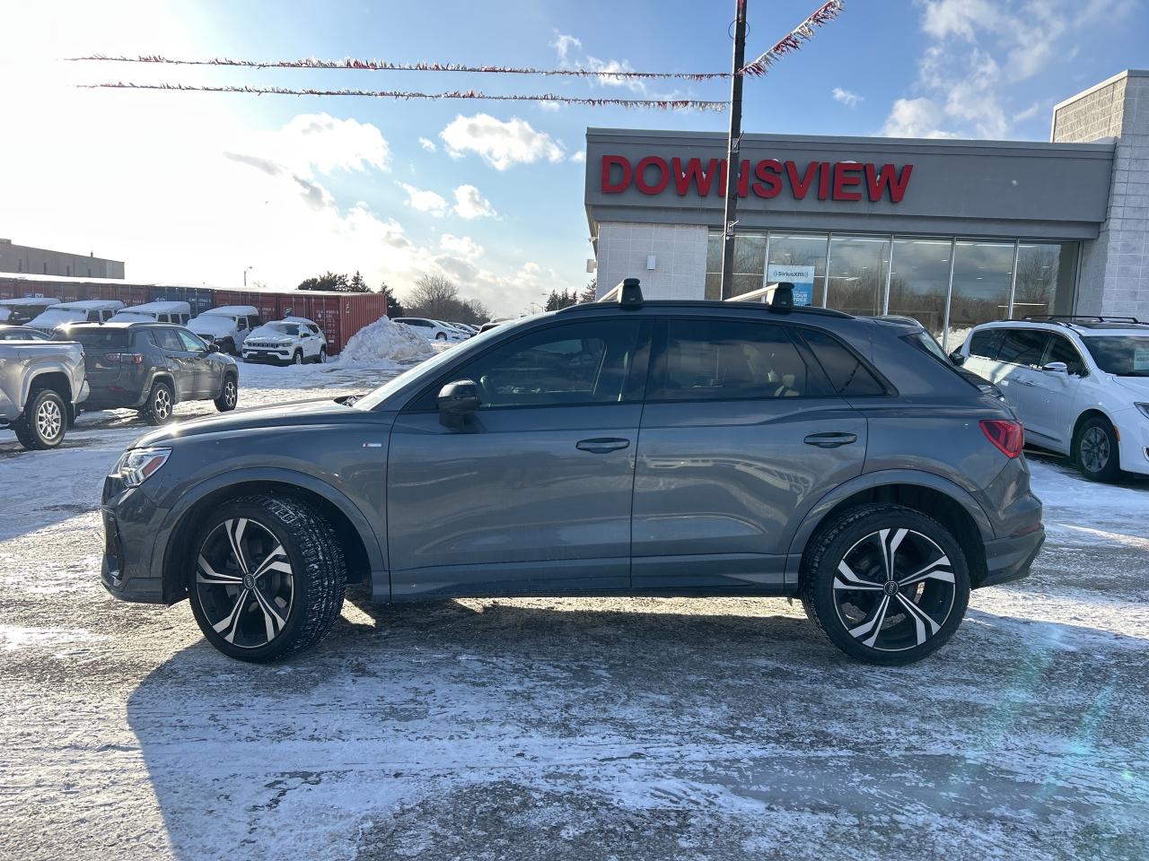2021 Audi Q3 Technik 45 TFSI quattro Photo