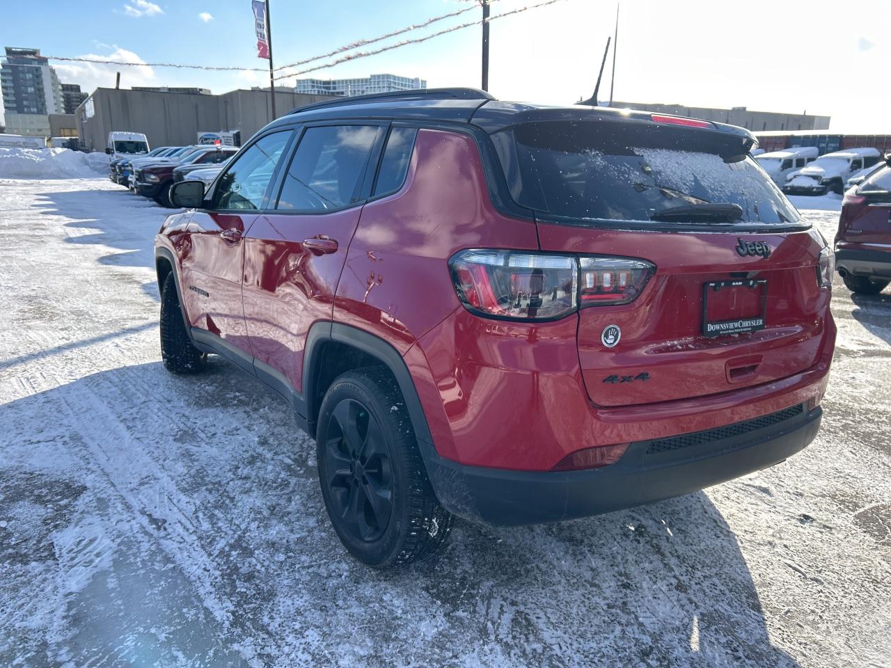 2021 Jeep Compass Altitude 4x4 w/Leather, NAV, Remote Start Photo