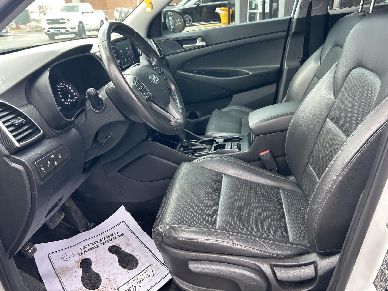 2021 Hyundai Tucson Pref AWD w-Sun & Leather   Starting from 4.49% OAC Photo