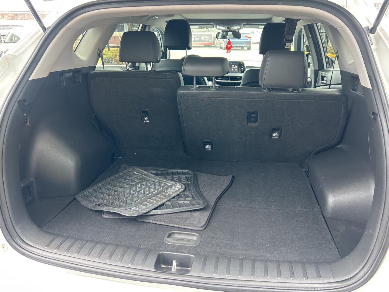 2021 Hyundai Tucson Pref AWD w-Sun & Leather   Starting from 4.49% OAC Photo