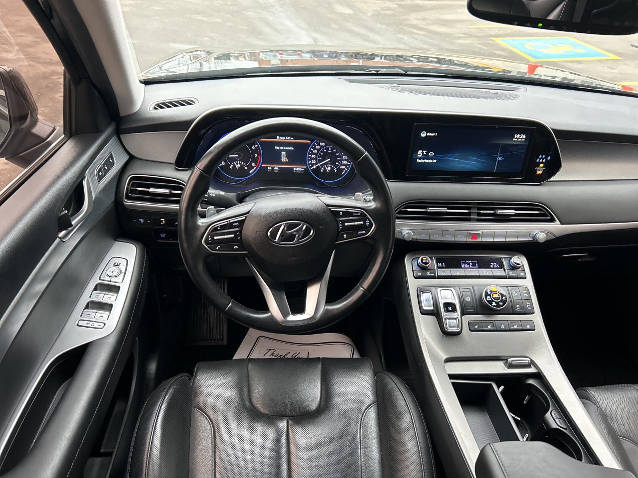 2022 Hyundai PALISADE Luxury 7-Passenger AWD   Starting from 4.49% OAC Photo